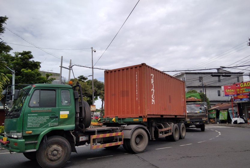 harga sewa truk besar di Jakarta Selatan terupdate